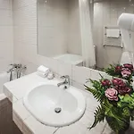 Harmony - Residences Of Pulkveza Brieza Street Next To Silent Center شقة *