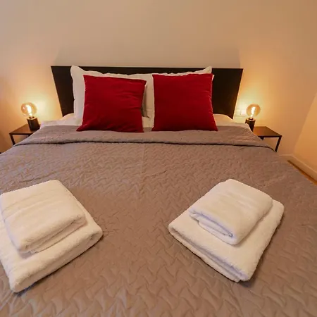 Harmony - Residences Of Pulkveza Brieza Street Next To Silent Center Apartment Riga