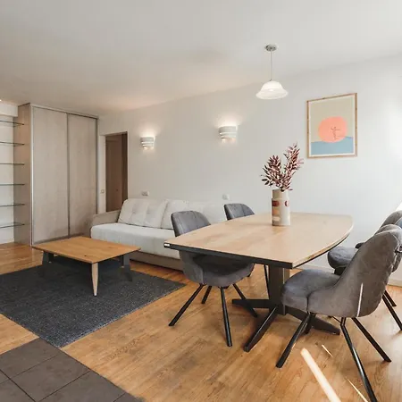 Harmony - Residences Of Pulkveza Brieza Street Next To Silent Center * Riga