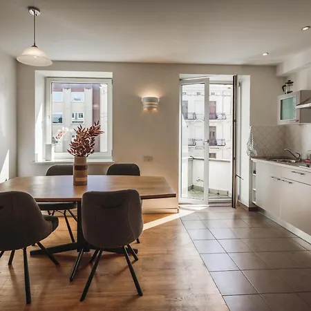 Apartment Harmony - Residences Of Pulkveza Brieza Street Next To Silent Center *